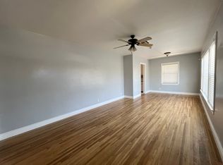 22 Real Rd, Bakersfield, CA 93309