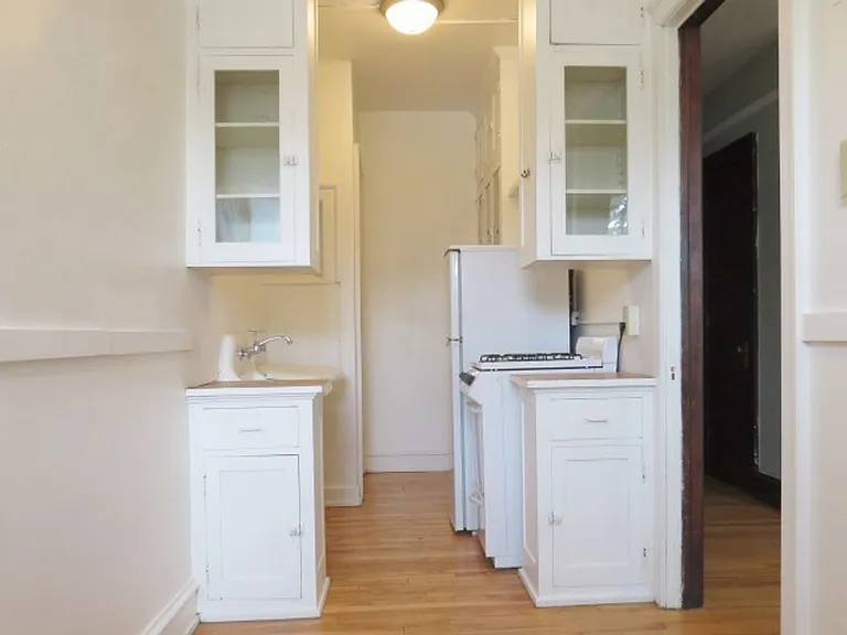St. Albans Flats — Photo 3