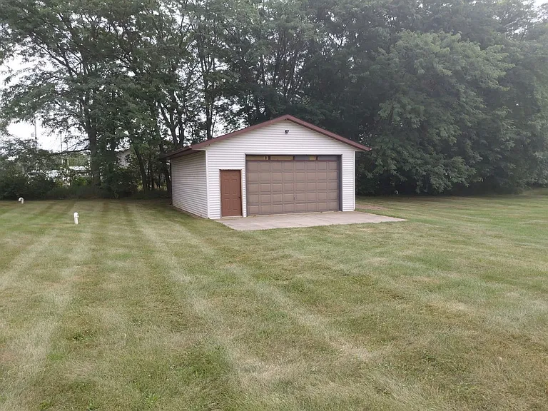 Sun Meadows Apartments — Photo 56