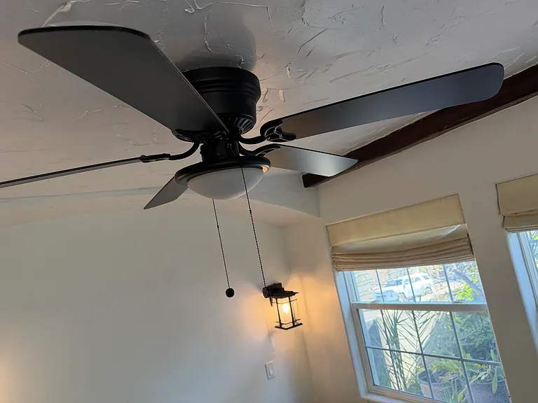 12621 Victoria Ave — Photo 7