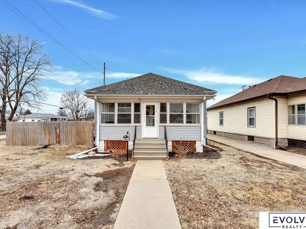 F 2834th Ave, Council Bluffs, IA 51501