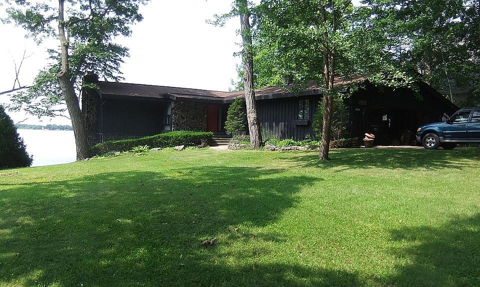 1st image of 23401 N Shore Dr