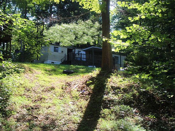 5th image of 437 Lakeshore Dr S #231