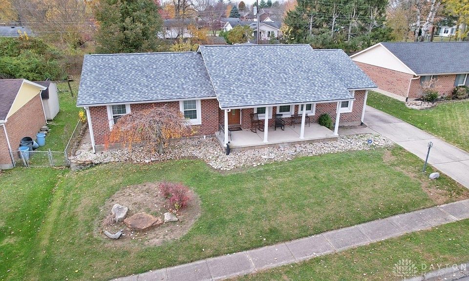 1st image of 675 Royston Dr
