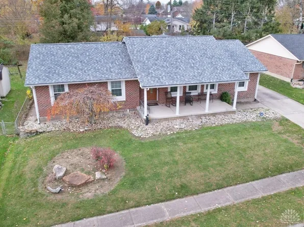 675 Royston Dr, Waynesville, OH 45068