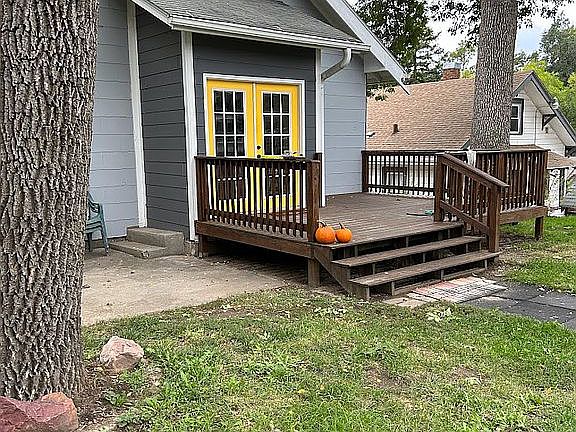 3rd image of 1405 23rd St