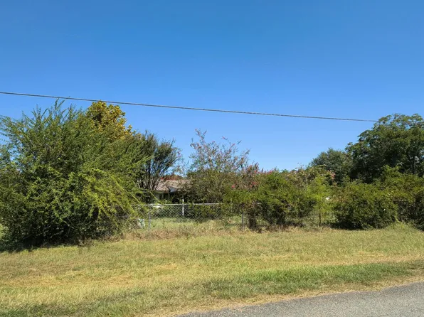 4968 Boothville Rd, Doyline, LA 71023