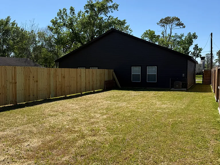 9412 Crofton St #A — Photo 12