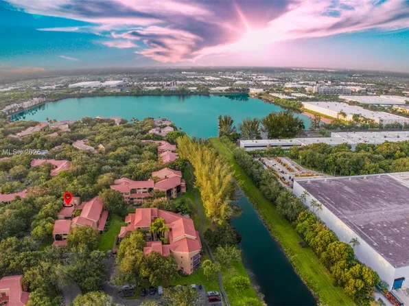 15495 N Miami Lakeway N #101-4, Hialeah, FL 33014