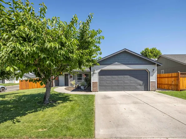615 Arteaga Cir, Grandview, WA 98930