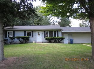 66040 41 1/2 St, Paw Paw, MI 49079