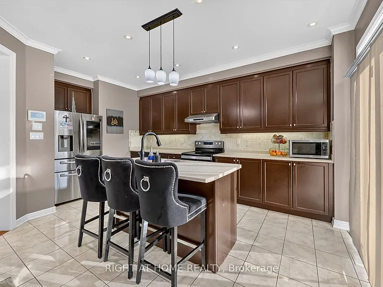 54 Boundbrook Dr — Photo 19