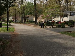 23 Stone Dr, Pasadena, MD 21122