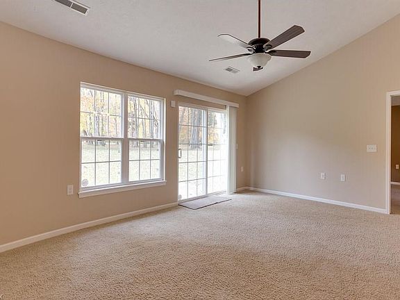 5th image of 6712 Bayside Dr Unit 4
