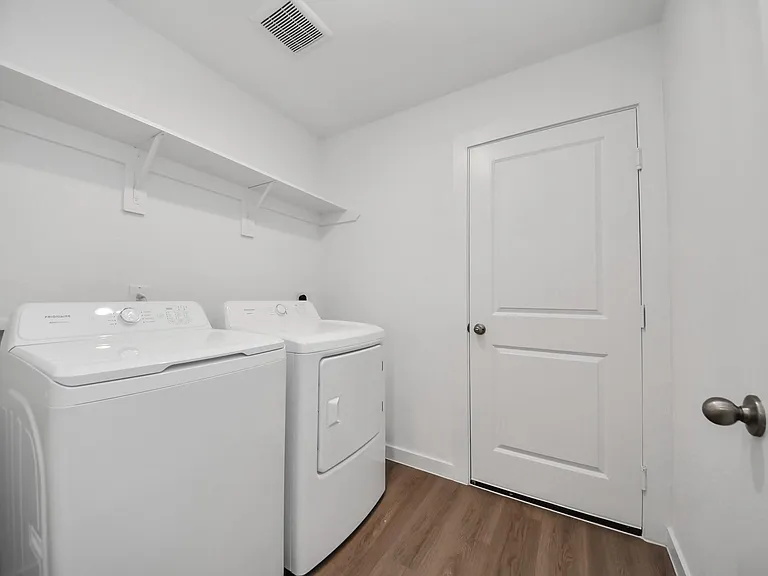 9106 Serene Haven Dr — Photo 35