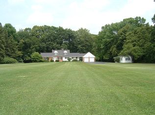 6918 Pilliod Rd, Holland, OH 43528