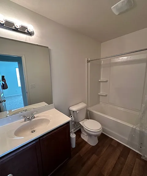 1719 Overcreek Cir — Photo 3