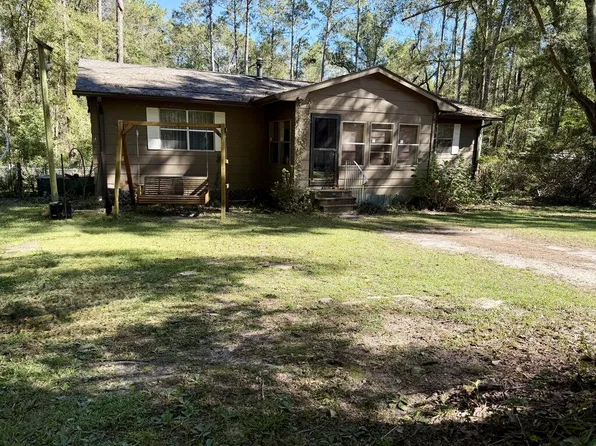 902 Rayburn Rd, Brantley, AL 36009