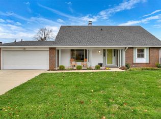 2847 Flintwood Dr, Saint Louis, MO 63129