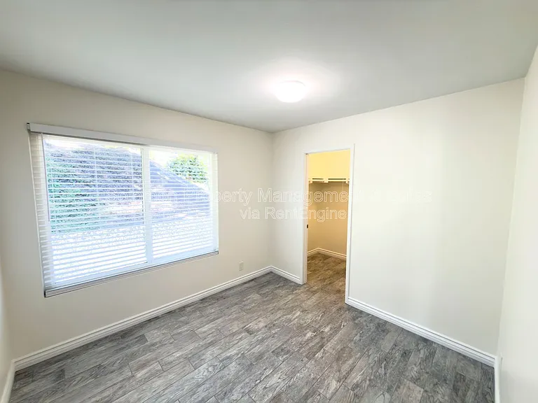 3623 Harbor Crest Way — Photo 11