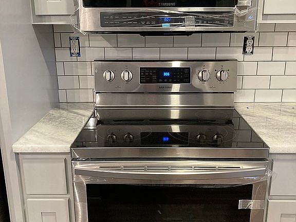 Stainless appliances 