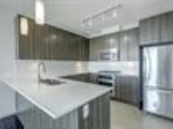 2789 Shaughnessy St #2106, Pt Coquitlam, BC V3C 0C3