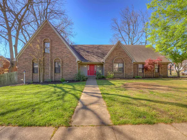 6319 Oak Walk Ln, Bartlett, TN 38135