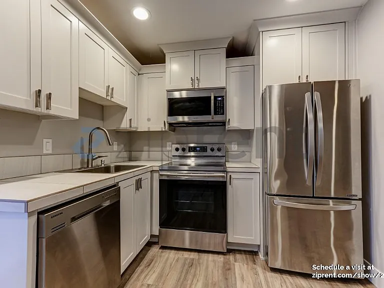 7924 SE Raymond St #B — Photo 9