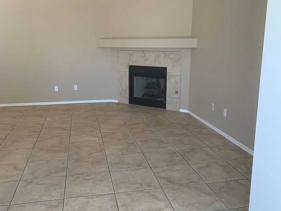 4th image of 9115 E Esperanza Dr