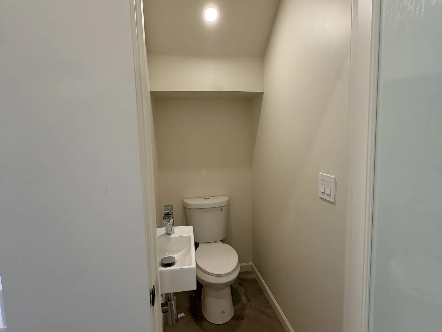 1122 East McKinley Street. - B — Photo 4