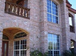 2921 Pine St, Laredo, TX 78046