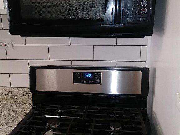 3rd image of 1220 W 104th St APT 301