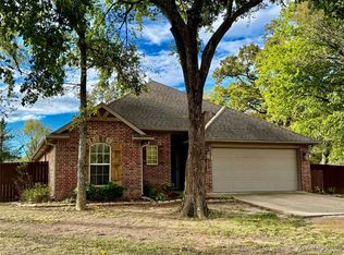 14051 County Road 1572, Ada, OK 74820