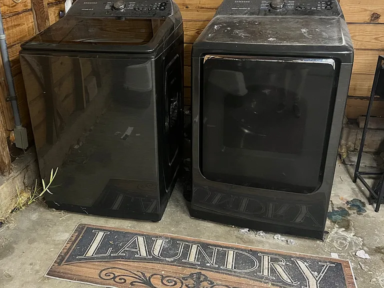 Washer and dryer included