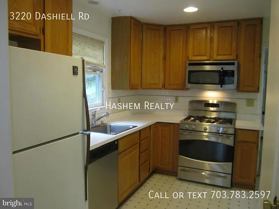 Building Photo - 3220 Dashiell Rd