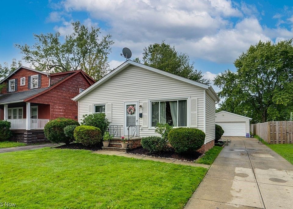 1296 Sunset Rd, Mayfield, OH 44124 Zillow