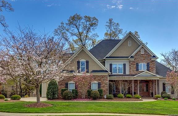 Stone and Fiber Cement Board Siding
