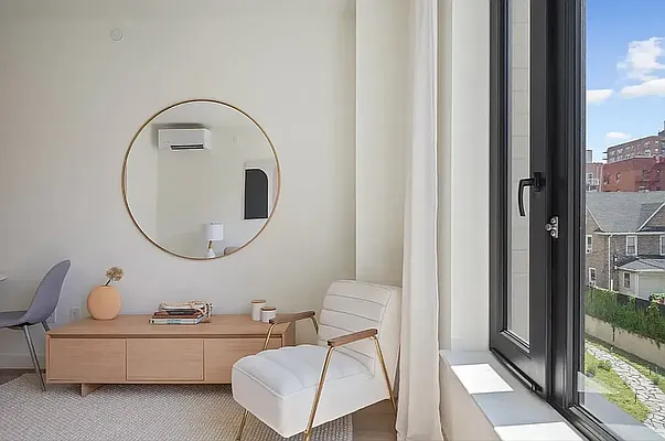 Rented by Living New York | media 8