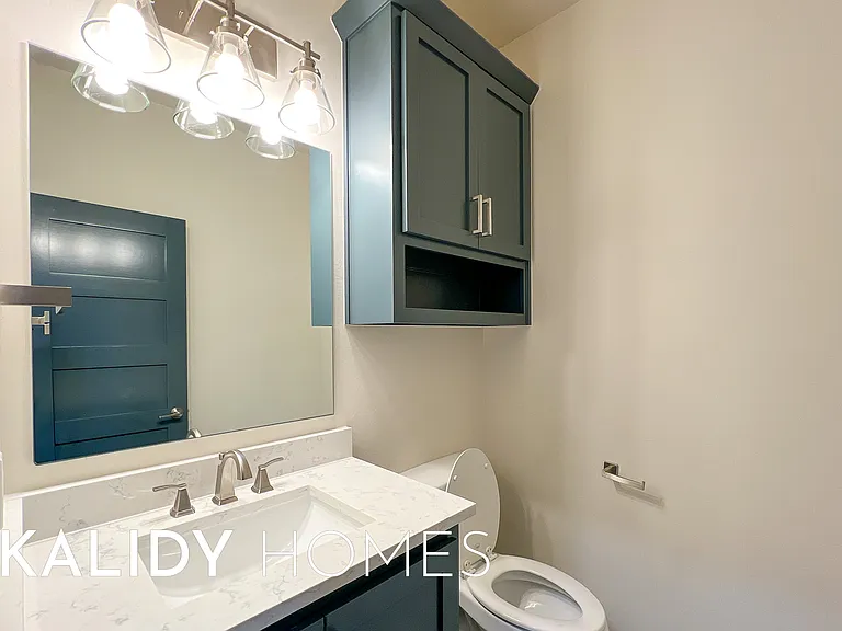 3925 NW 166th Ter — Photo 34