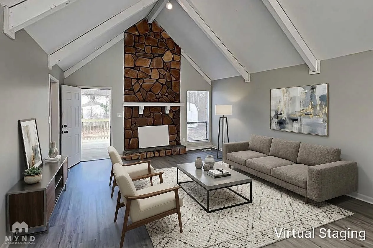 5 bed, 3.0 bath, 2797 sqft, $1,610 — Photo 2