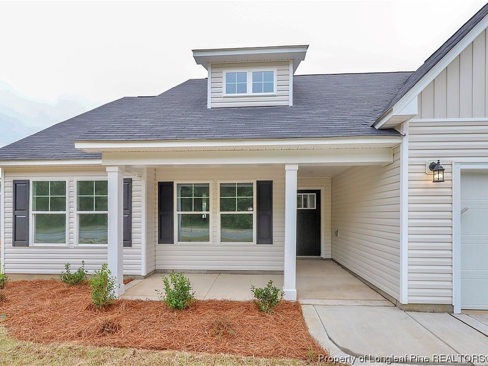 1st image of 2 Finch Ln