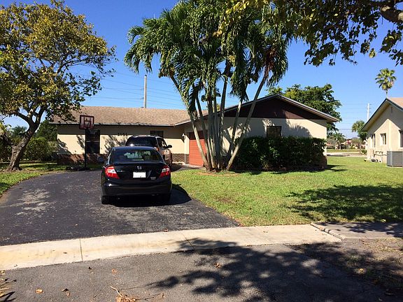 3rd image of 2181 NW 111th Ave