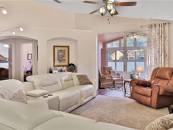 3rd image of 7046 Cascades Ct