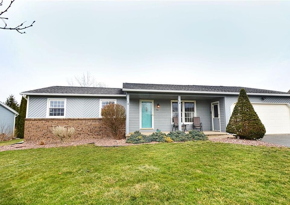 1st image of 78 Jacinth Dr