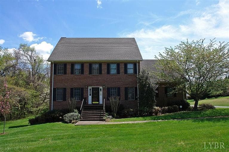 1st image of 804 Lake Vista Dr
