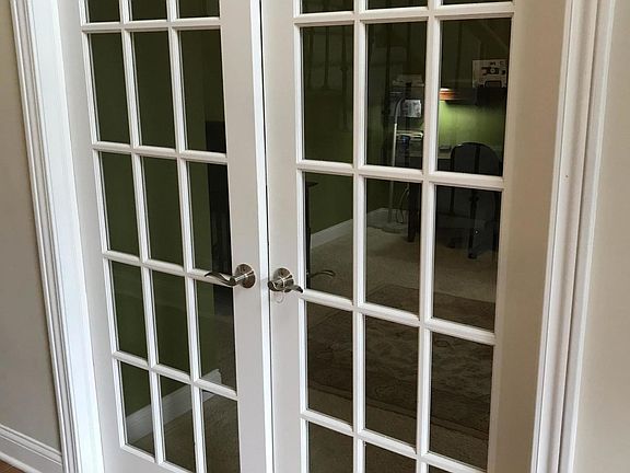 5th image of 16966 Broadview Dr