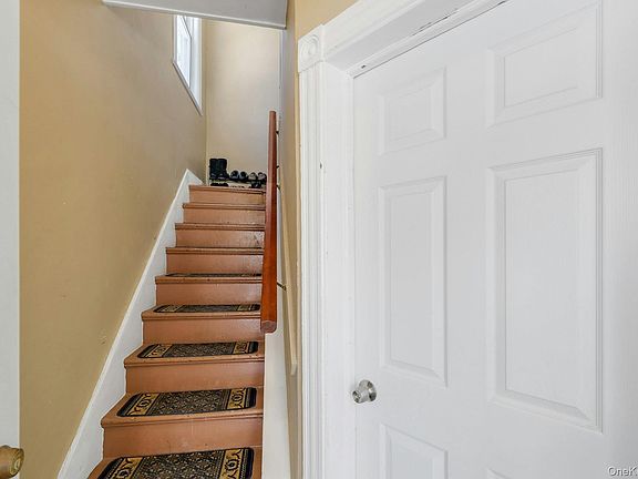 4th image of 65 Lake Road