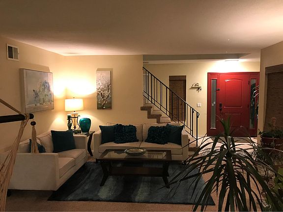 4th image of 24445 Darrin Dr