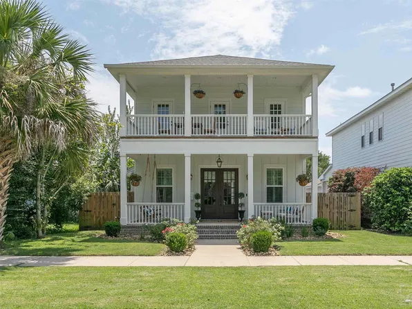1421 Cypress St, Pensacola, FL 32502