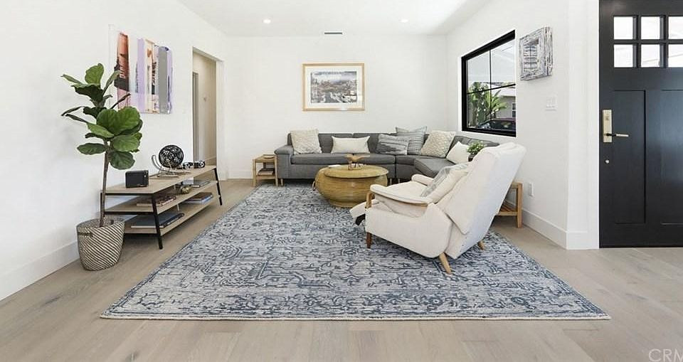 1st image of 23408 Collins St